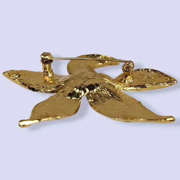 (2/$20) Vintage Pearl Flower Brooch - Picture 5 of 6